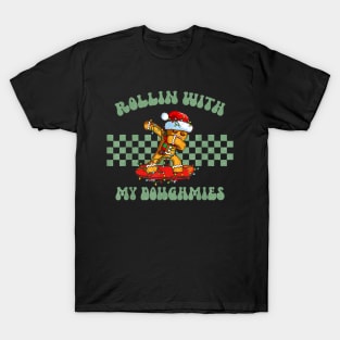 Rollin with My Doughmies Skateboarding Funny Christmas Skater Gingerbread T-Shirt